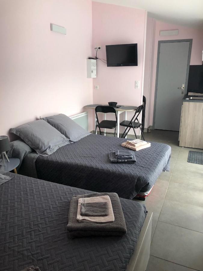 Chambres D'Hotes Chez Florence Montmerle-sur-Saone Buitenkant foto